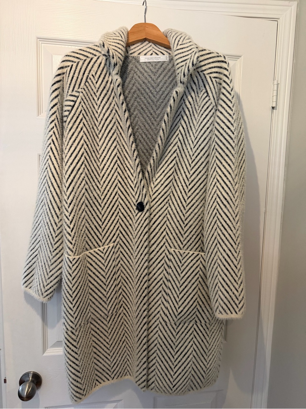 Simons Hooded Chevron Coatigan in Ivory and Black